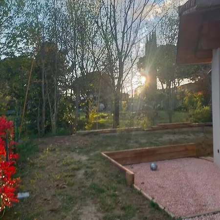 Ambiance Verdoyante Et Vue Sur La Vallee Apartman